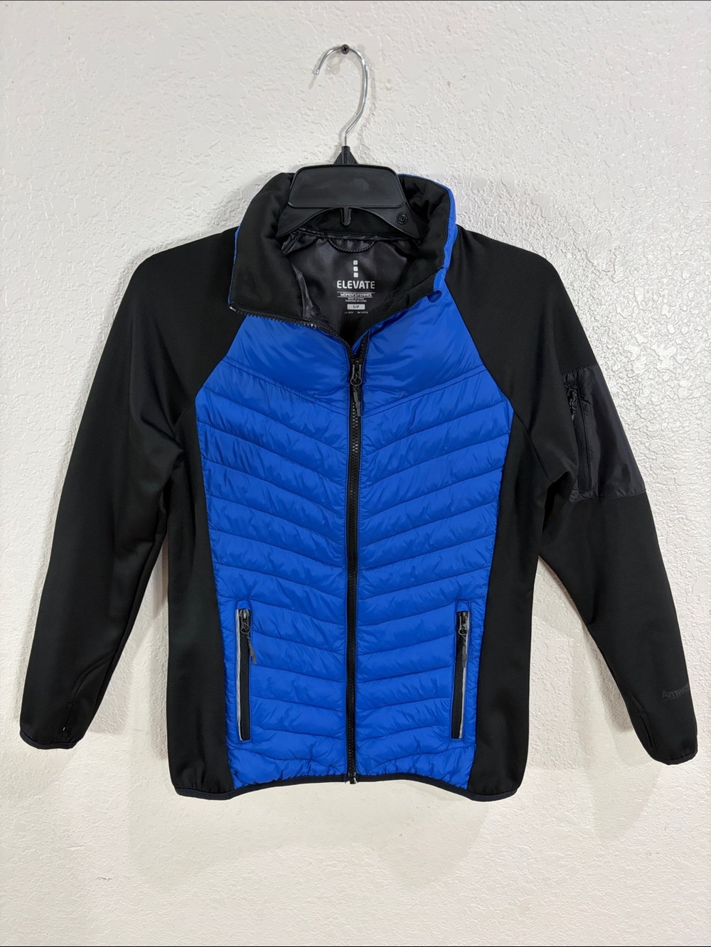 Elevate,Size S/P,Blue and Black Insulated Softshell Jacket